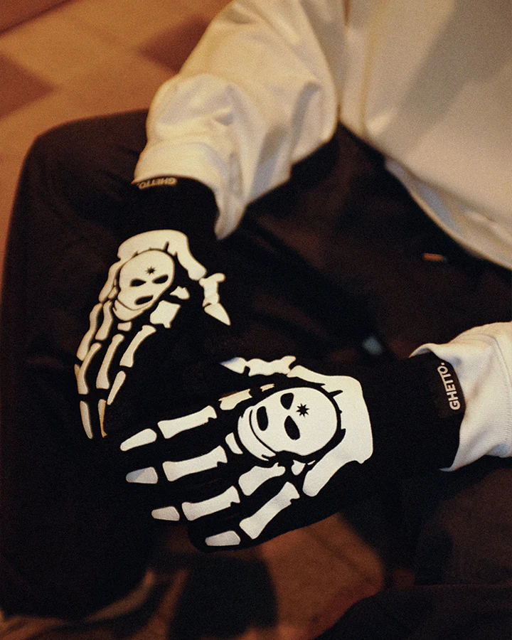 Touchscreen Skeleton Gloves - Image 3