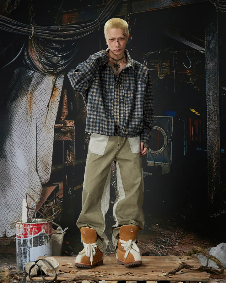 Vintage Chic Two-Tone Cargo Pants - Image 2