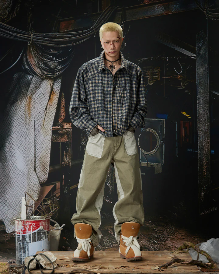 Vintage Chic Two-Tone Cargo Pants - Image 3