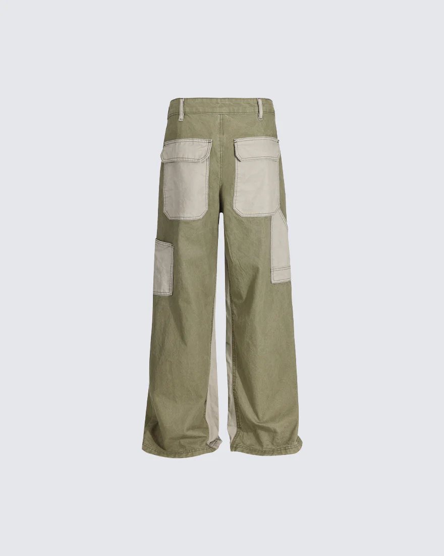 Vintage Chic Two-Tone Cargo Pants - Image 5