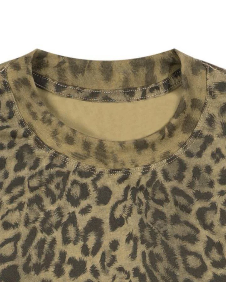 Vintage Leopard Print Crop Casual Tee - Image 4