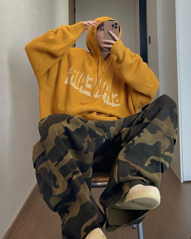 Vintage Relaxed Knit Hoodie - Image 7