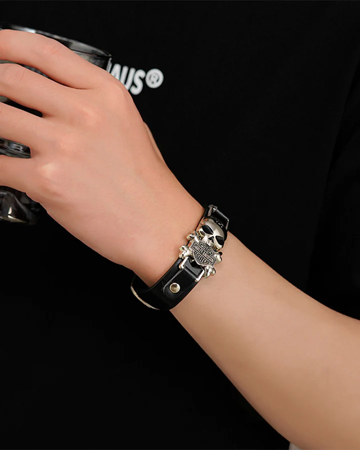 Vintage Skull Buckle Punk Bracelet - Image 2