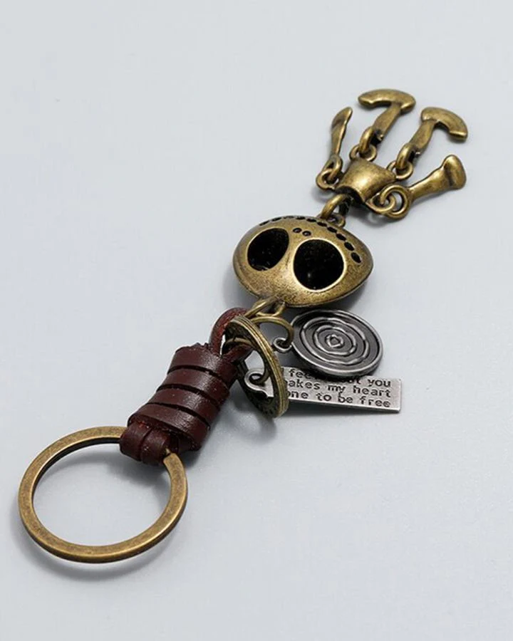 Vintage Small Skull Keychain - Image 2