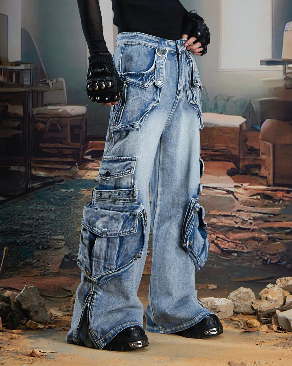 Vintage Streetwear Cargo Flared Jeans - Image 11