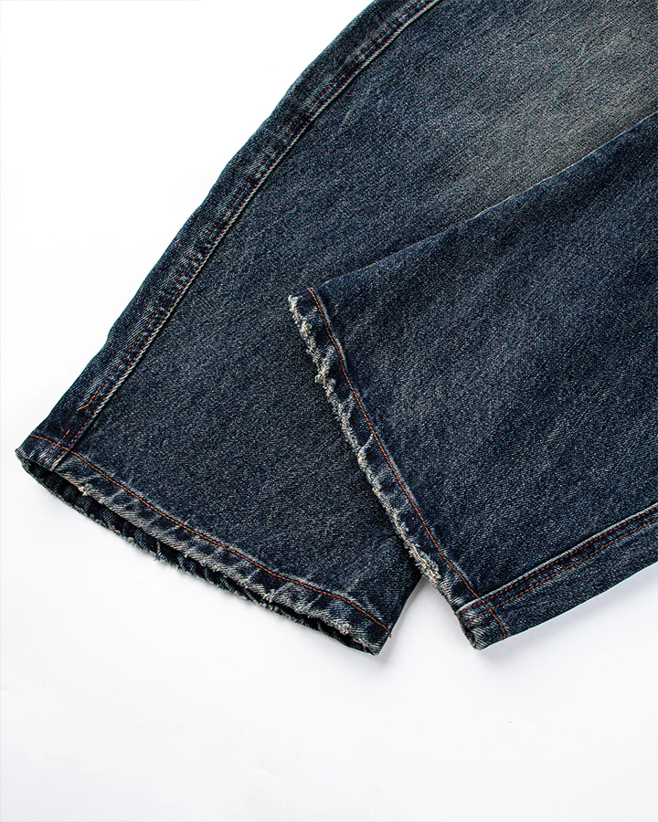Vintage Wide-Leg Scimitar-Cut Jeans - Image 7