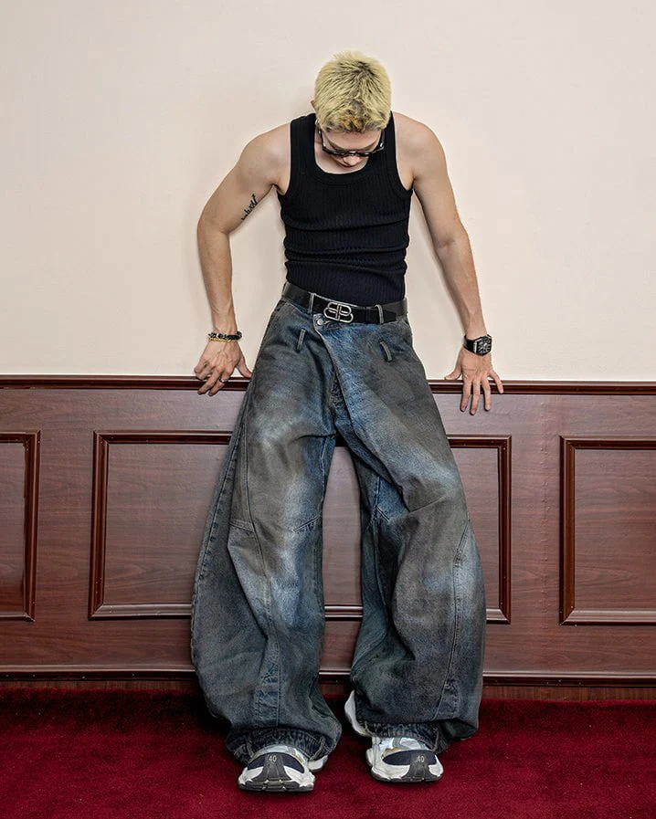 Washed Reverse-Waist Wide-Leg Jeans - Image 3