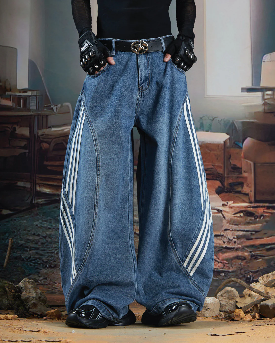 Washed Side Stripe Panel Denim Pants - Image 3
