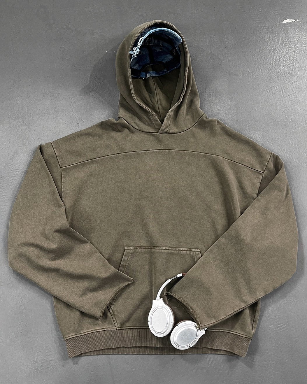 Washed Split-Panel Frayed Hoodie - Image 3