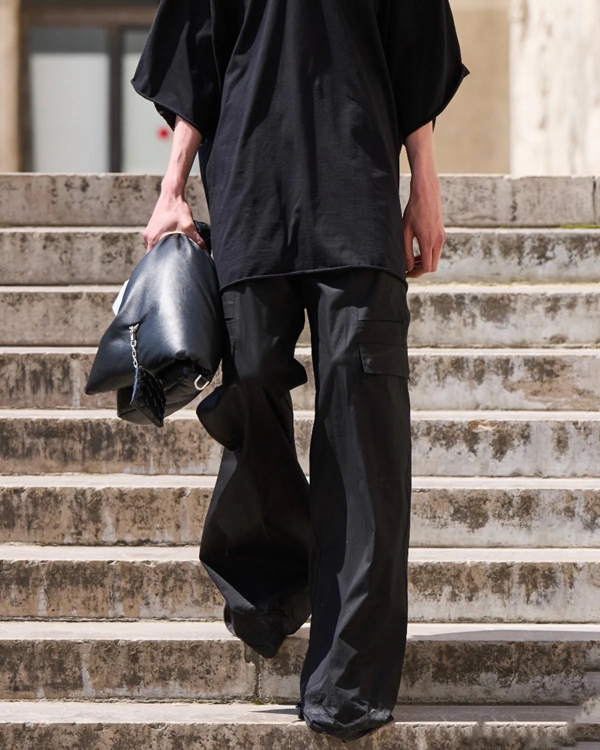 Black Wide-Leg Cargo Pants – Streetwear Baggy Trousers with Zipper & Drawstring - Image 3